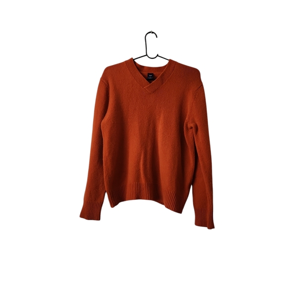 Bundle of 2 Vintage Gap Wool Sweaters - Picture 2 of 10